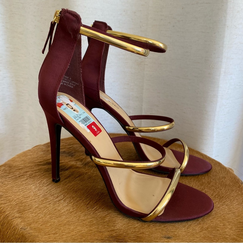 Bebe Berdine Ankle Strap Stiletto Heels Burgundy Satin - Picture 8 of 10